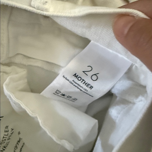 Mother hustler - Picture 6 of 7